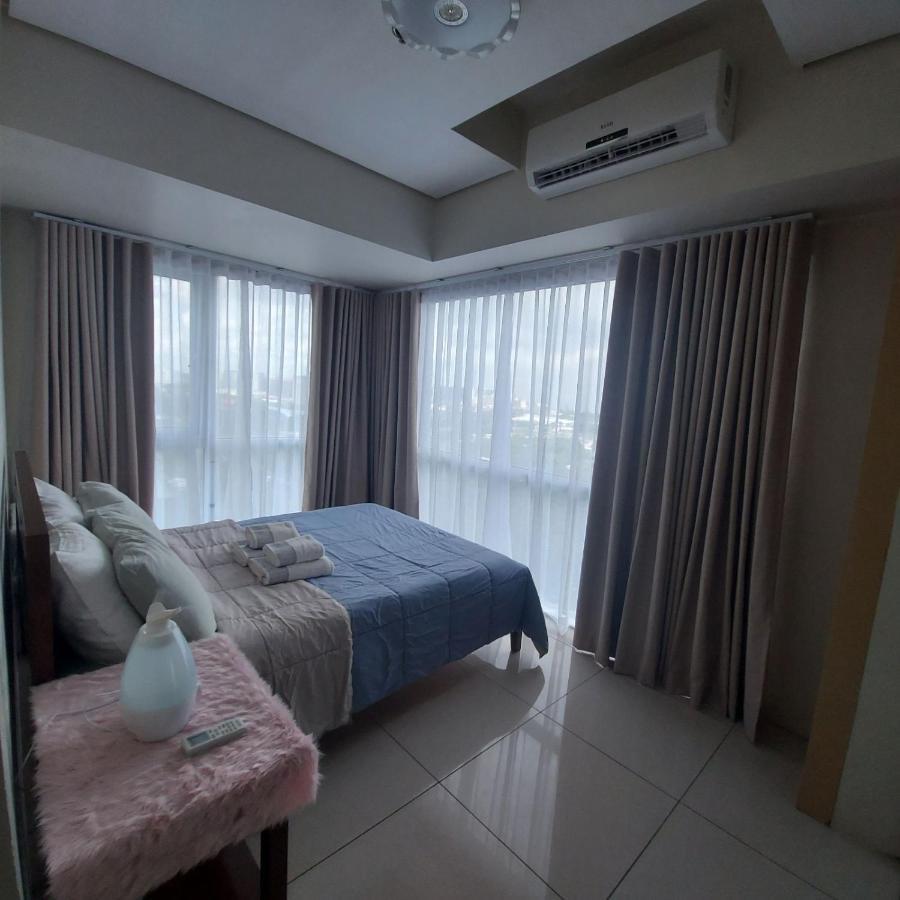 De Luxe, Standard And Studio Suites -The Breeze Residences-Close To Airport,Mall Of Asia, Us Embassy Manila Eksteriør billede