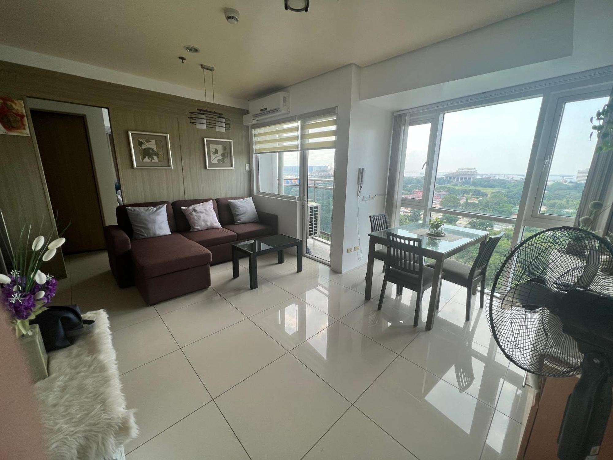 De Luxe, Standard And Studio Suites -The Breeze Residences-Close To Airport,Mall Of Asia, Us Embassy Manila Eksteriør billede