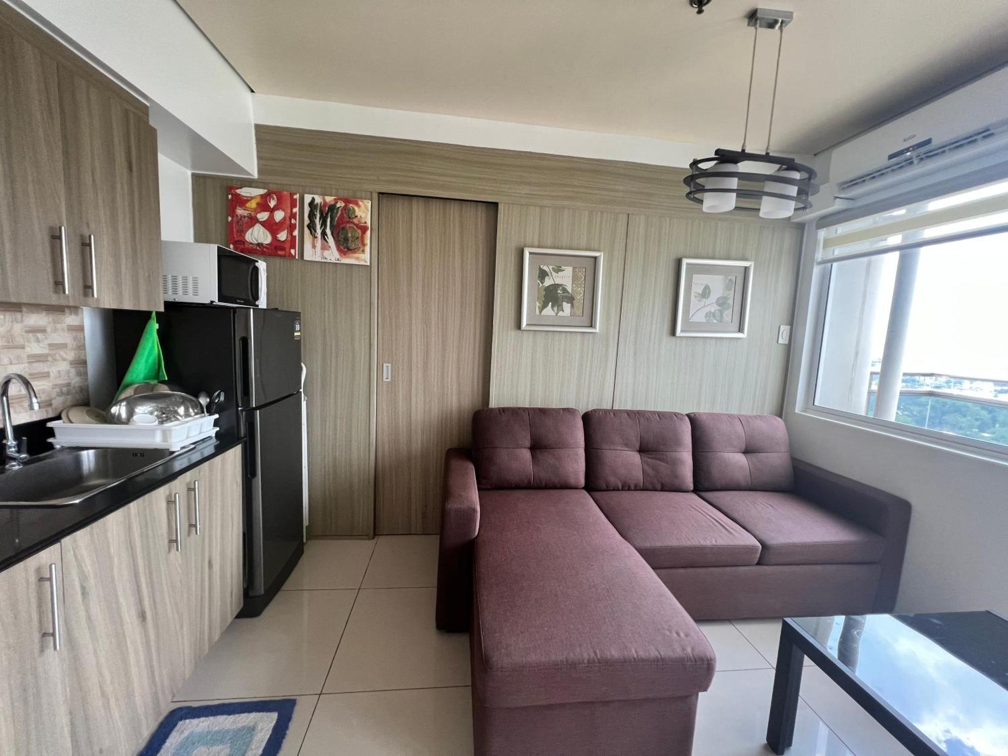 De Luxe, Standard And Studio Suites -The Breeze Residences-Close To Airport,Mall Of Asia, Us Embassy Manila Eksteriør billede