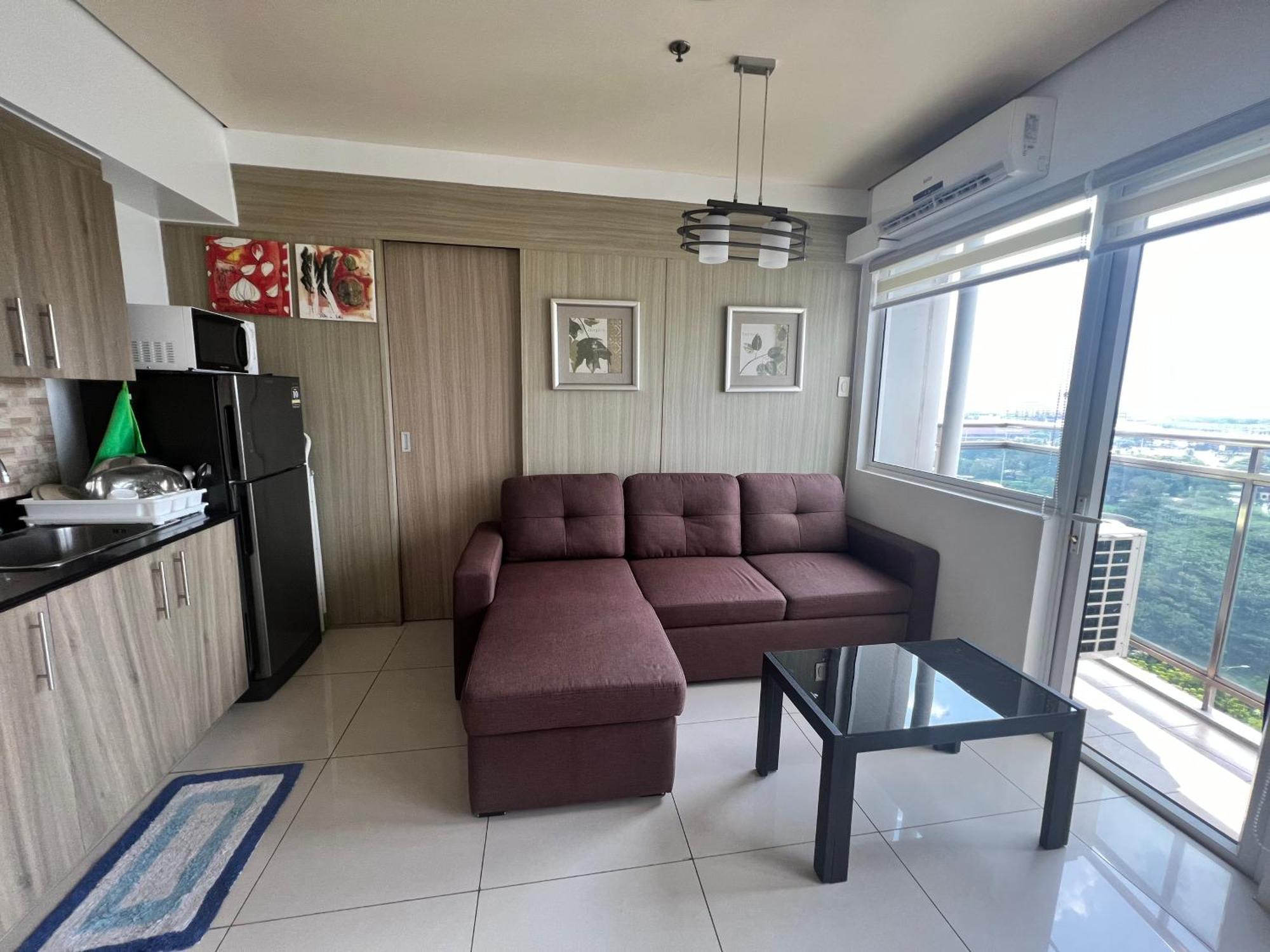 De Luxe, Standard And Studio Suites -The Breeze Residences-Close To Airport,Mall Of Asia, Us Embassy Manila Eksteriør billede