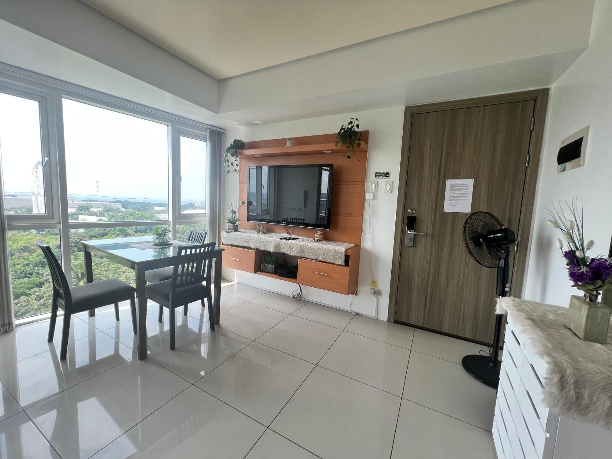 De Luxe, Standard And Studio Suites -The Breeze Residences-Close To Airport,Mall Of Asia, Us Embassy Manila Eksteriør billede
