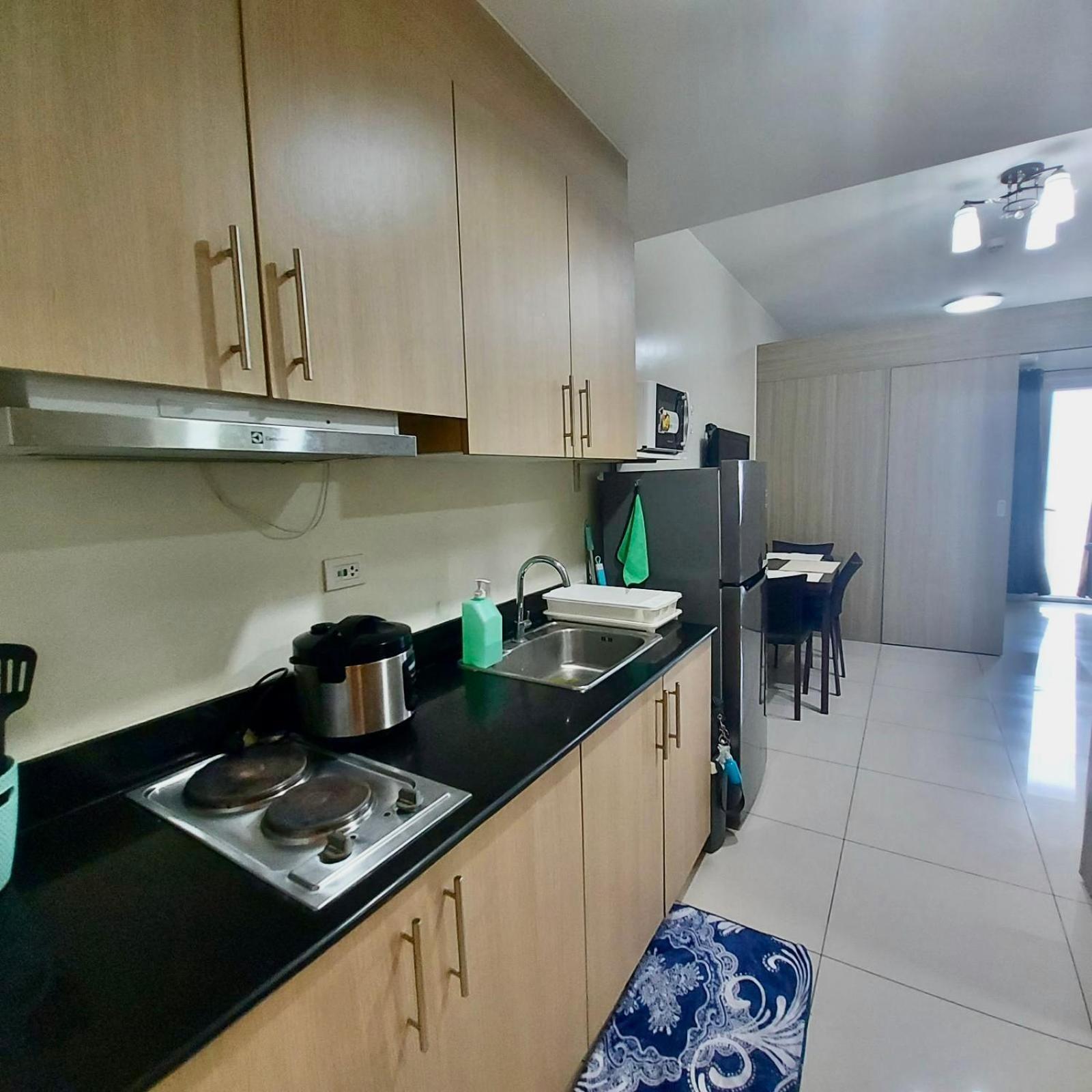 De Luxe, Standard And Studio Suites -The Breeze Residences-Close To Airport,Mall Of Asia, Us Embassy Manila Eksteriør billede