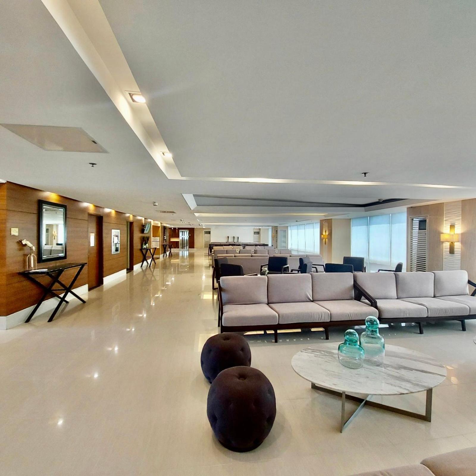 De Luxe, Standard And Studio Suites -The Breeze Residences-Close To Airport,Mall Of Asia, Us Embassy Manila Eksteriør billede
