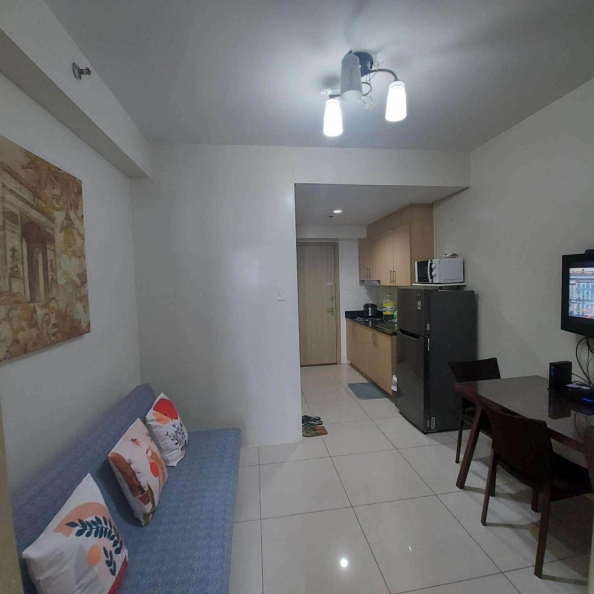 De Luxe, Standard And Studio Suites -The Breeze Residences-Close To Airport,Mall Of Asia, Us Embassy Manila Eksteriør billede